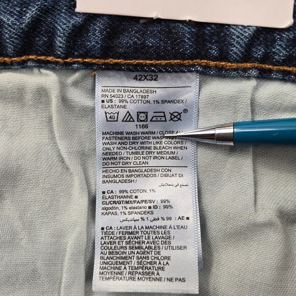 NWT Old Navy Jeans Basic Loose Flex Straight Blue Medium Wash size 42x32 - Picture 12 of 13